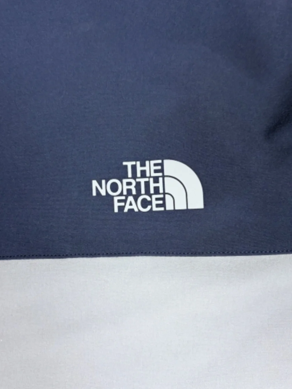 The North Face Jacket Men XL Blue Gray  Full Zip Windwall ThoughtLogic NWT Flaw